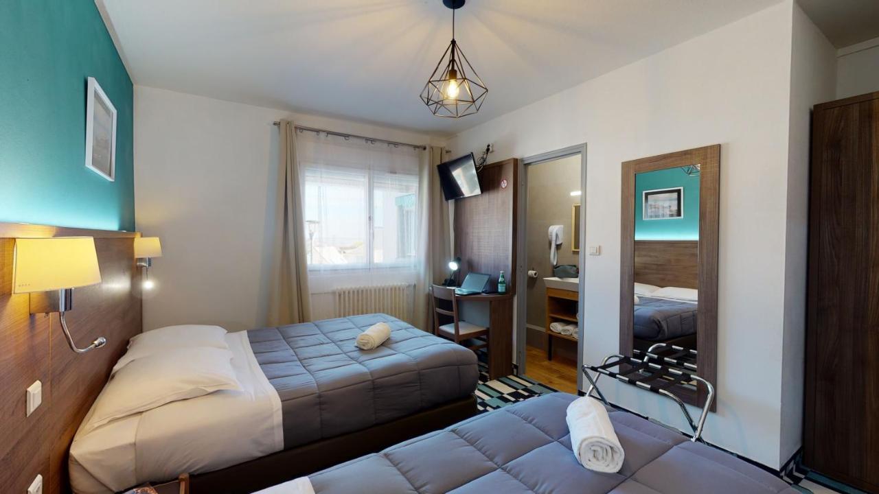 Hotel Les Pieux En Cotentin Exterior foto